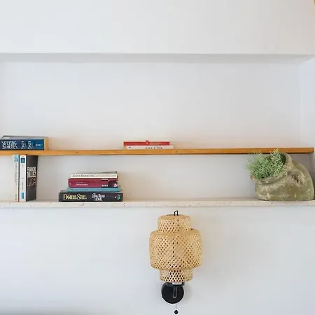 Mellifera Vila Grohote