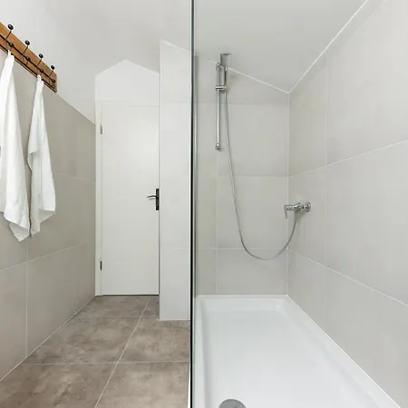 Vila Mellifera Grohote