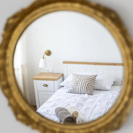 Mellifera Vila Grohote